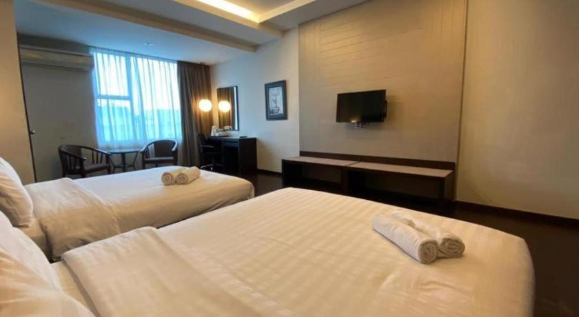 Kemena View Hotel Kuching Exterior foto