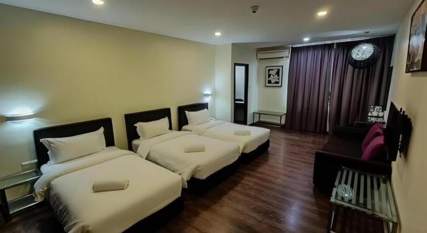 Kemena View Hotel Kuching Exterior foto