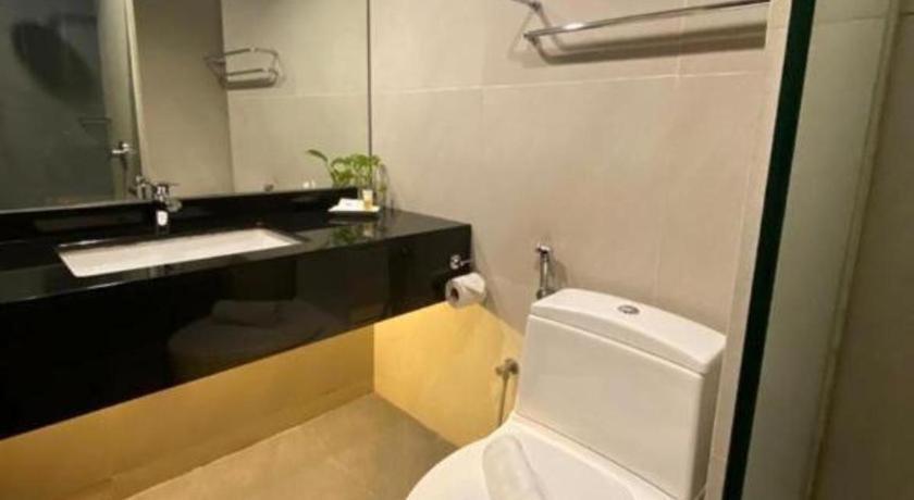 Kemena View Hotel Kuching Exterior foto